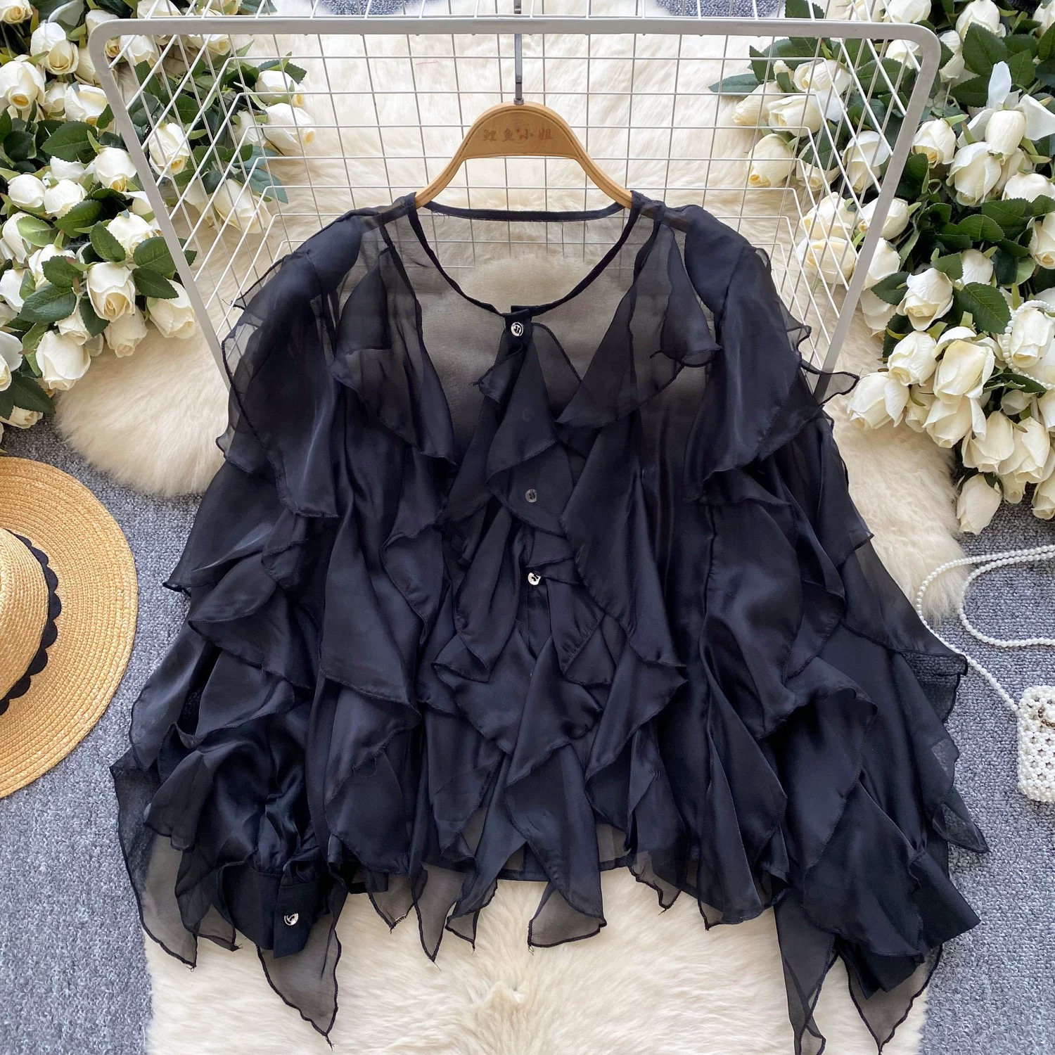 A hot babe blouse BE370 images